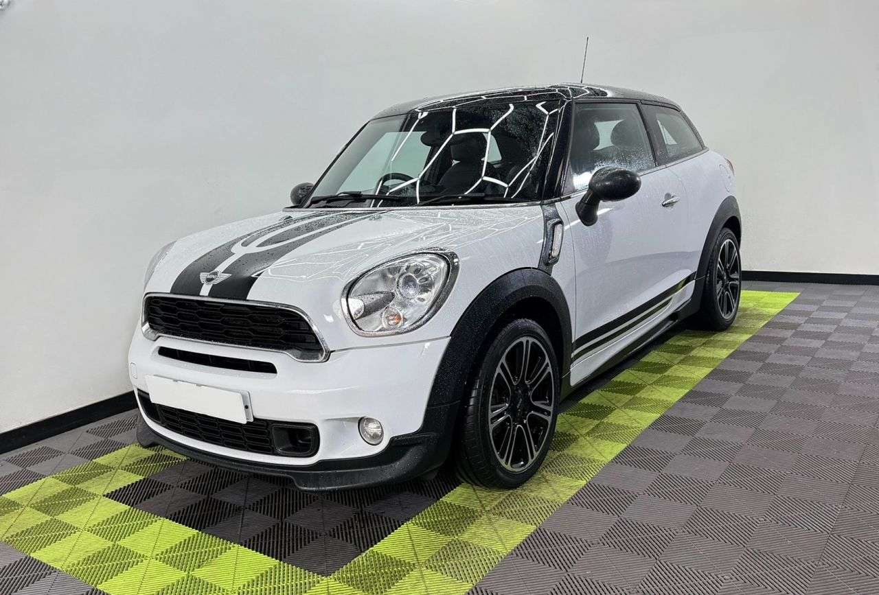 A 2014 MINI COOPER 2.0 Cooper SD SUV 3dr Diesel Manual Euro 5 (s/s) (143 ps) A 2014 MINI COOPER 2.0 Cooper SD SUV 3dr Diesel Manual Euro 5 (s/s) (143 ps)