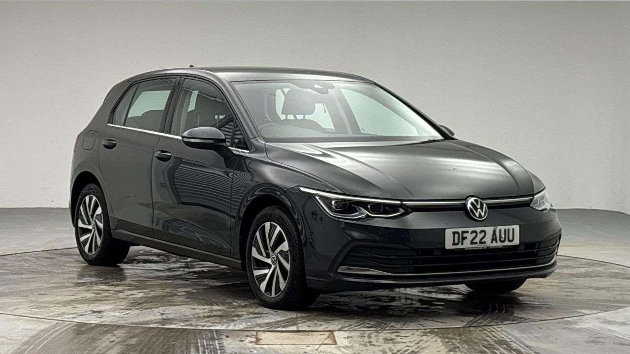 A 2022 VOLKSWAGEN GOLF 1.4 TSI 13kWh Style Hatchback 5dr Petrol Plug-in Hybrid DSG Euro 6 (s/s) (2 A 2022 VOLKSWAGEN GOLF 1.4 TSI 13kWh Style Hatchback 5dr Petrol Plug-in Hybrid DSG Euro 6 (s/s) (2