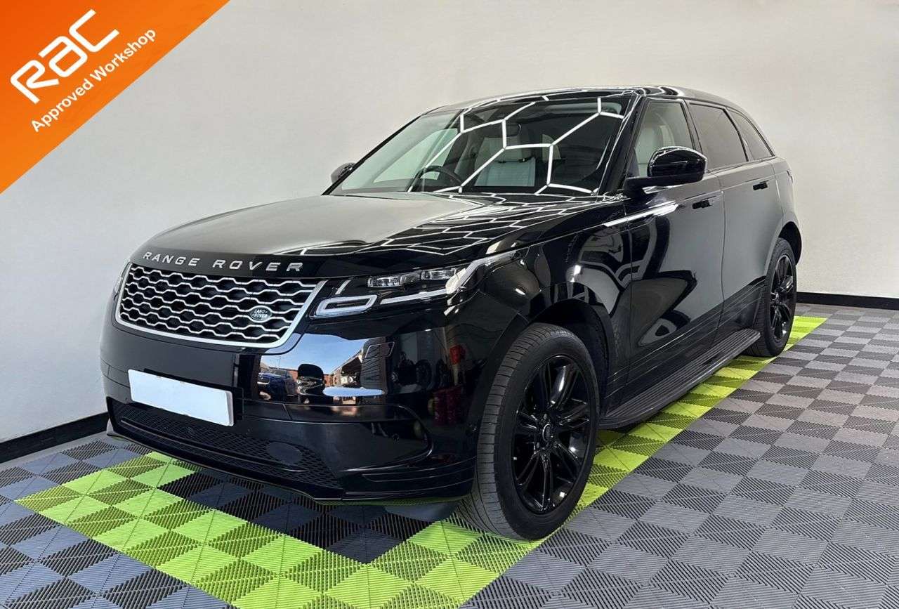 A 2019 LAND ROVER RANGE ROVER VELAR 2.0 D180 HSE SUV 5dr Diesel Auto 4WD Euro 6 (s/s) (180 ps) A 2019 LAND ROVER RANGE ROVER VELAR 2.0 D180 HSE SUV 5dr Diesel Auto 4WD Euro 6 (s/s) (180 ps)