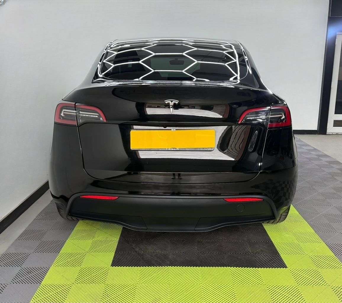 2023 TESLA MODEL Y 2023 TESLA MODEL Y