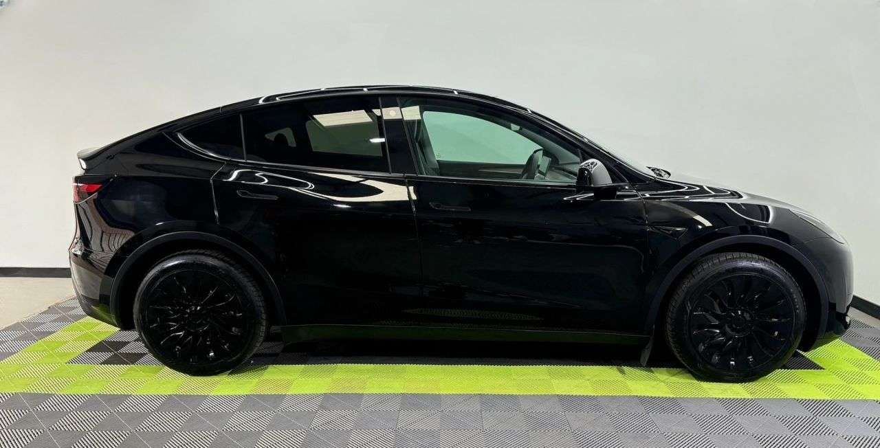 2023 TESLA MODEL Y 2023 TESLA MODEL Y
