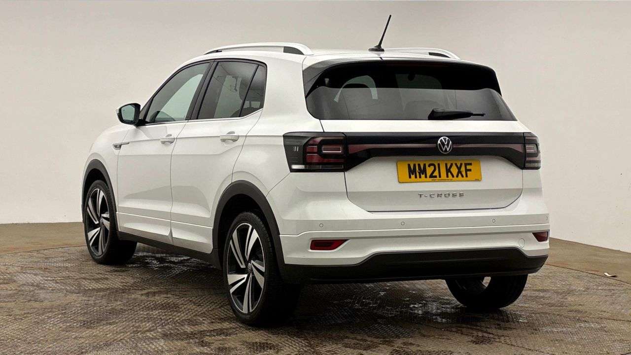A 2021 VOLKSWAGEN T-CROSS 1.0 TSI R-Line SUV 5dr Petrol DSG Euro 6 (s/s) (110 ps) A 2021 VOLKSWAGEN T-CROSS 1.0 TSI R-Line SUV 5dr Petrol DSG Euro 6 (s/s) (110 ps)