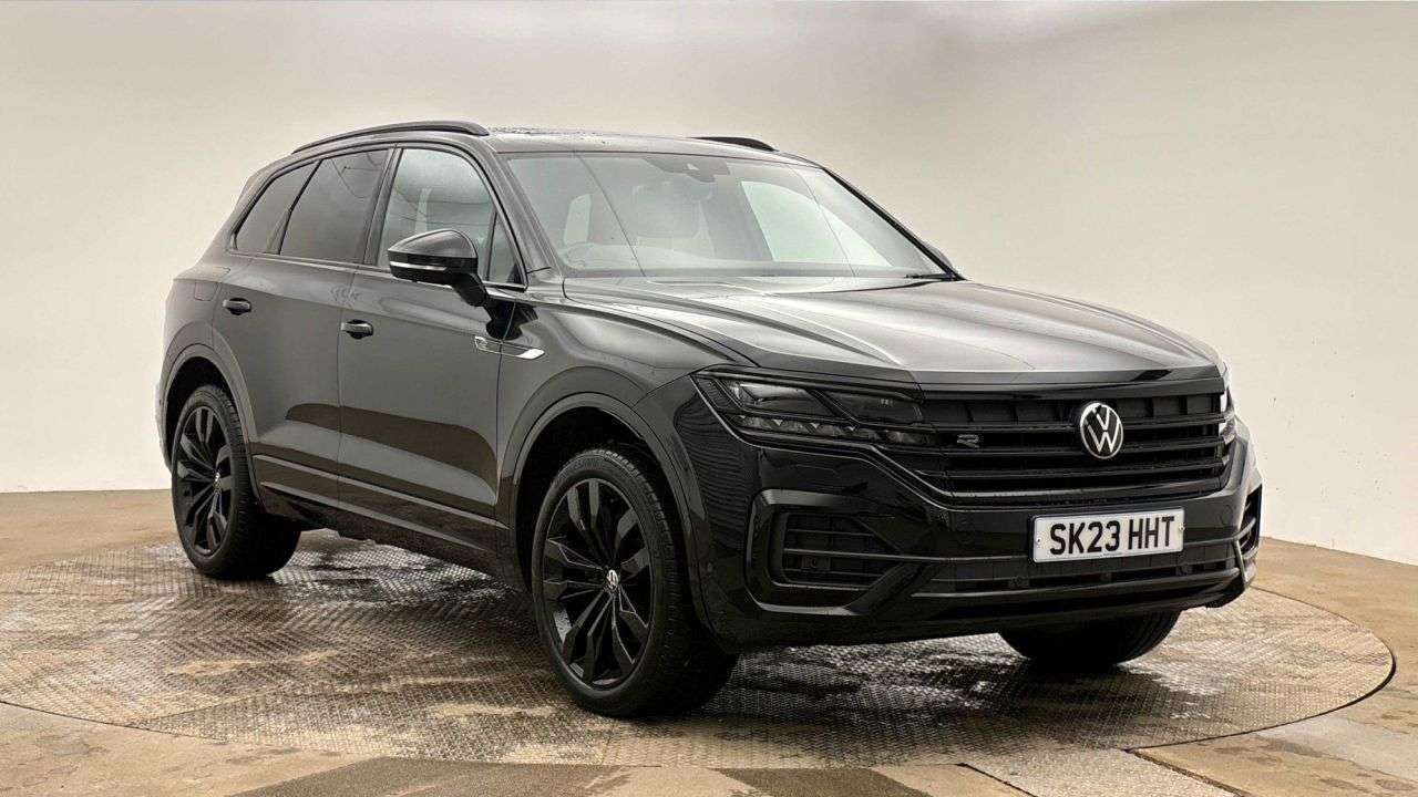 A 2023 VOLKSWAGEN TOUAREG 3.0 TDI V6 Black Edition SUV 5dr Diesel Tiptronic 4Motion Euro 6 (s/s) (286 A 2023 VOLKSWAGEN TOUAREG 3.0 TDI V6 Black Edition SUV 5dr Diesel Tiptronic 4Motion Euro 6 (s/s) (286