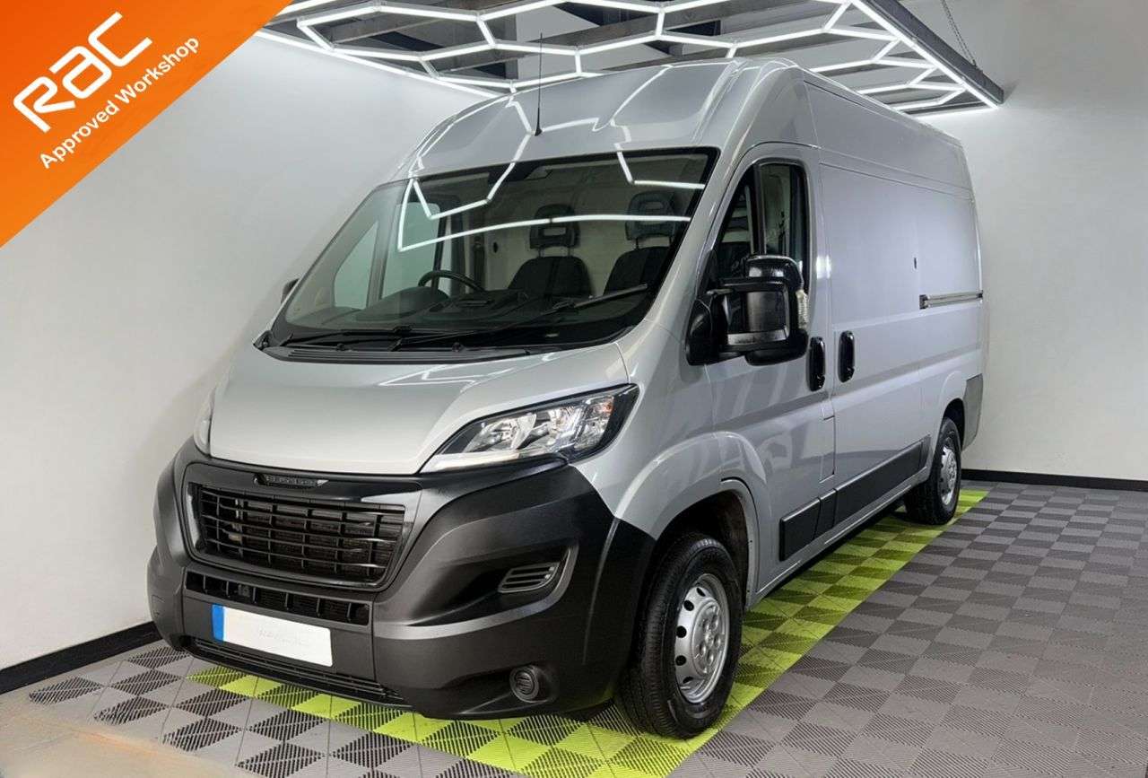 A 2019 PEUGEOT BOXER 2.0 BlueHDi 335 Professional Panel Van 5dr Diesel Manual L2 H2 Euro 6 (130 A 2019 PEUGEOT BOXER 2.0 BlueHDi 335 Professional Panel Van 5dr Diesel Manual L2 H2 Euro 6 (130