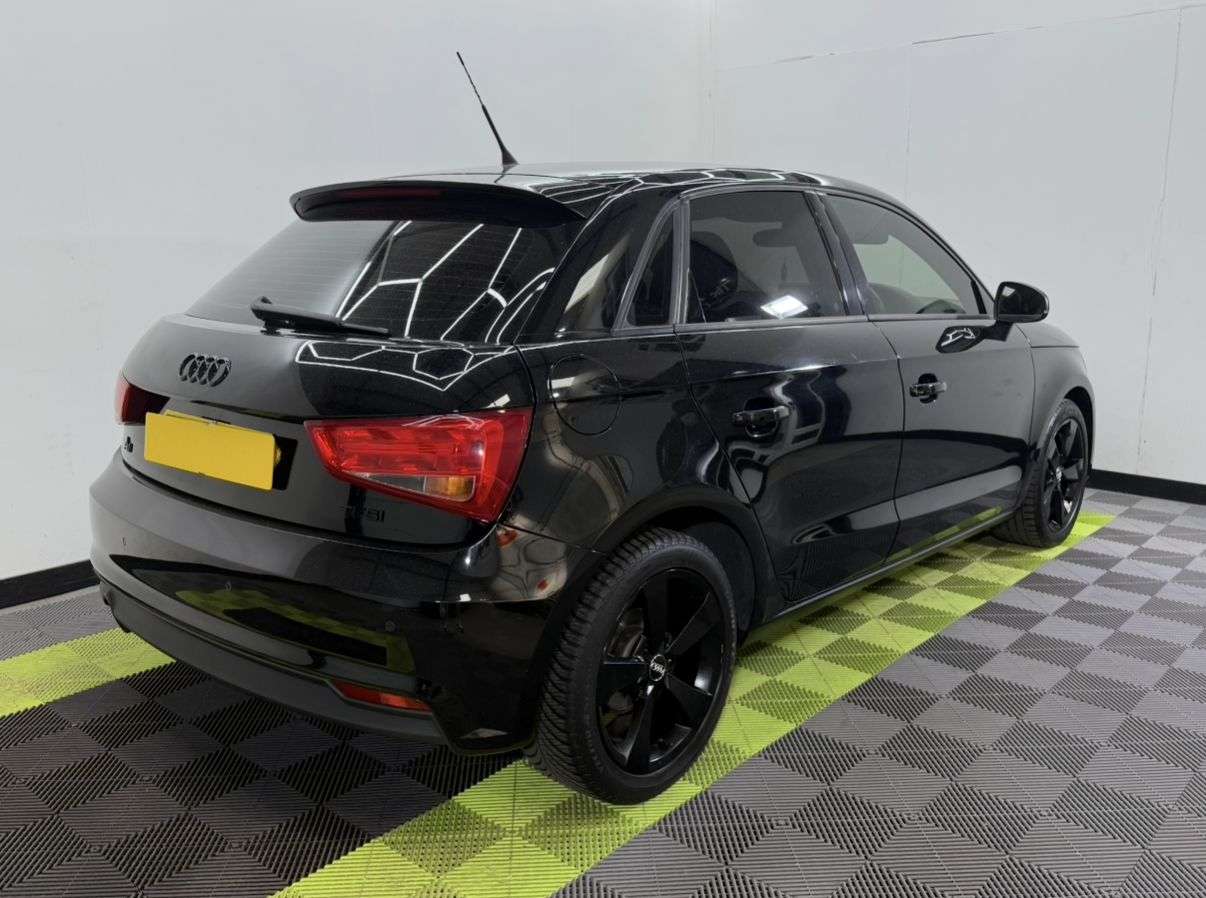 A 2019 AUDI A1 1.0 TFSI Sport Sportback 5dr Petrol Manual Euro 6 (s/s) (Nav) (95 ps) A 2019 AUDI A1 1.0 TFSI Sport Sportback 5dr Petrol Manual Euro 6 (s/s) (Nav) (95 ps)