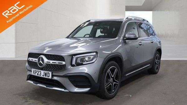 A 2023 MERCEDES-BENZ GLB 1.3 GLB200 AMG Line (Premium) SUV 5dr Petrol 7G-DCT Euro 6 (s/s) (163 ps) A 2023 MERCEDES-BENZ GLB 1.3 GLB200 AMG Line (Premium) SUV 5dr Petrol 7G-DCT Euro 6 (s/s) (163 ps)