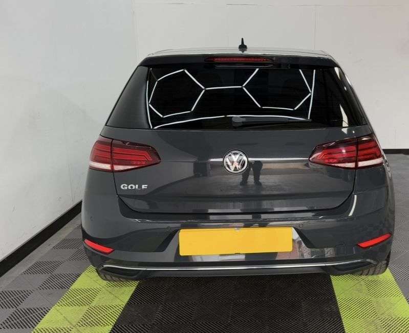 2019 VOLKSWAGEN GOLF 2019 VOLKSWAGEN GOLF