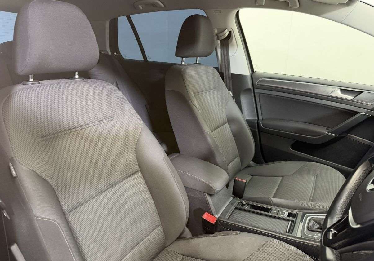 2019 VOLKSWAGEN GOLF 2019 VOLKSWAGEN GOLF