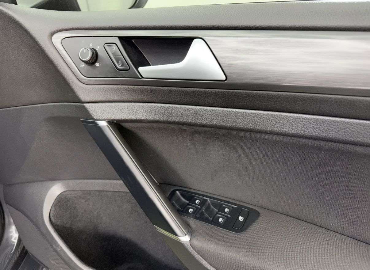 2019 VOLKSWAGEN GOLF 2019 VOLKSWAGEN GOLF
