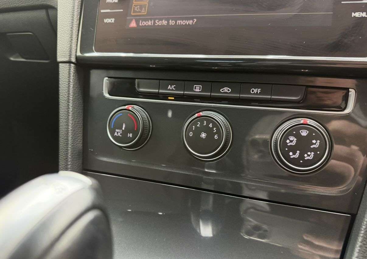 2019 VOLKSWAGEN GOLF 2019 VOLKSWAGEN GOLF