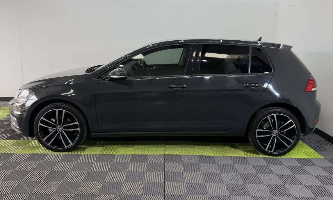 2019 VOLKSWAGEN GOLF 2019 VOLKSWAGEN GOLF