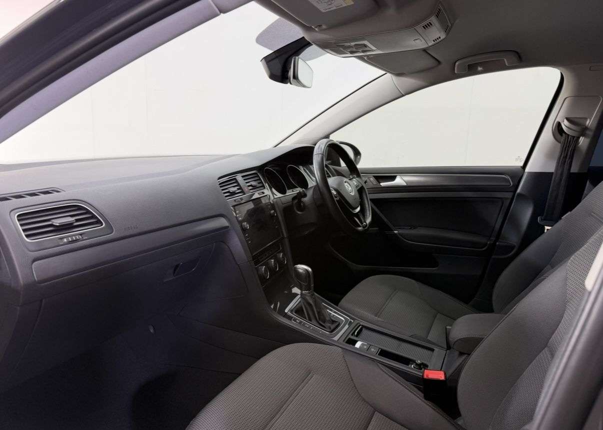 2019 VOLKSWAGEN GOLF 2019 VOLKSWAGEN GOLF