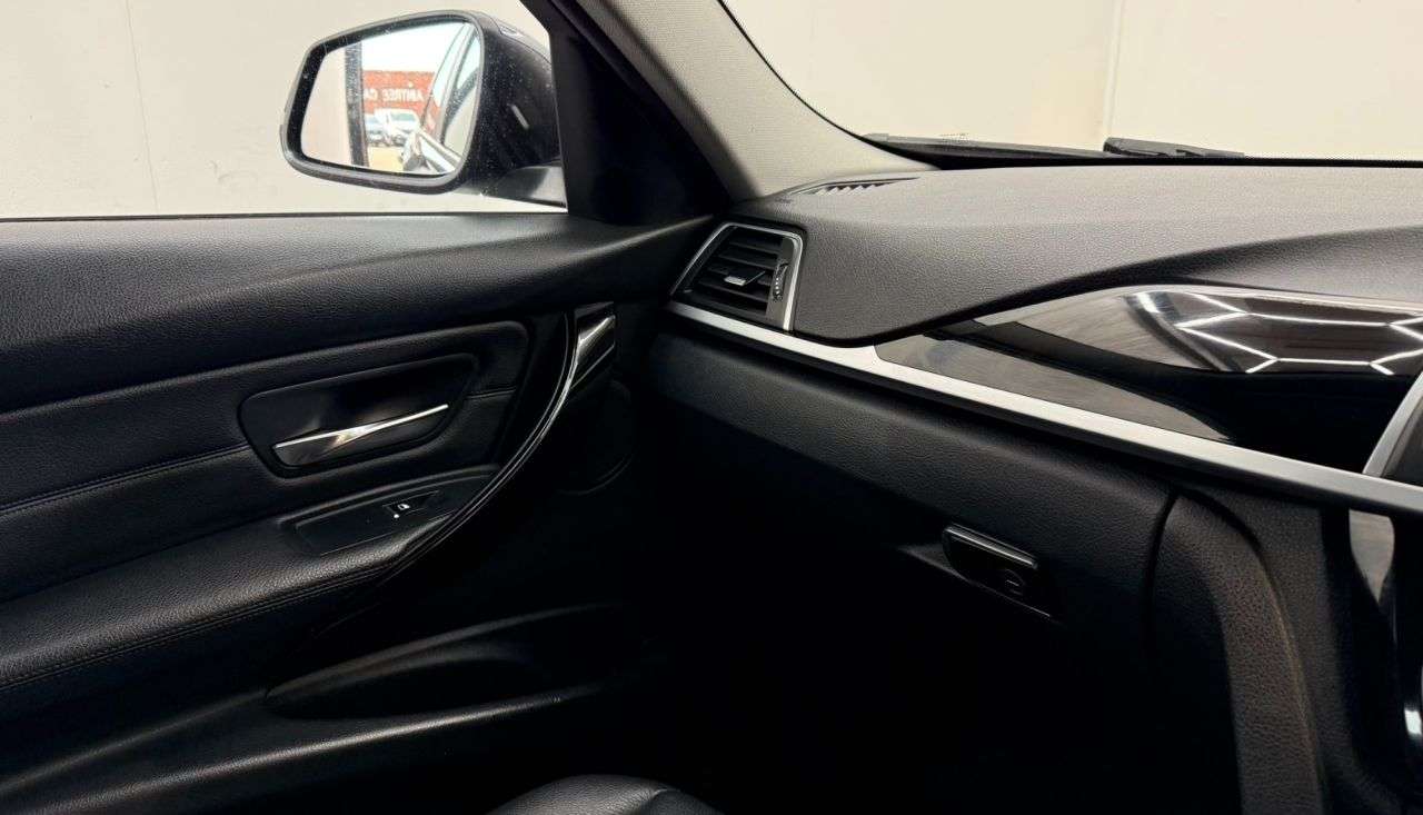 2017 BMW 3 SERIES 2017 BMW 3 SERIES