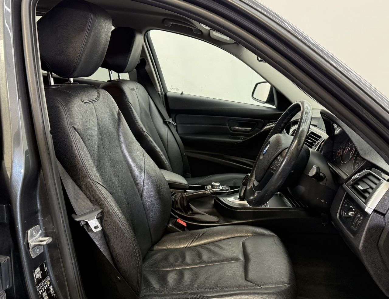 2017 BMW 3 SERIES 2017 BMW 3 SERIES