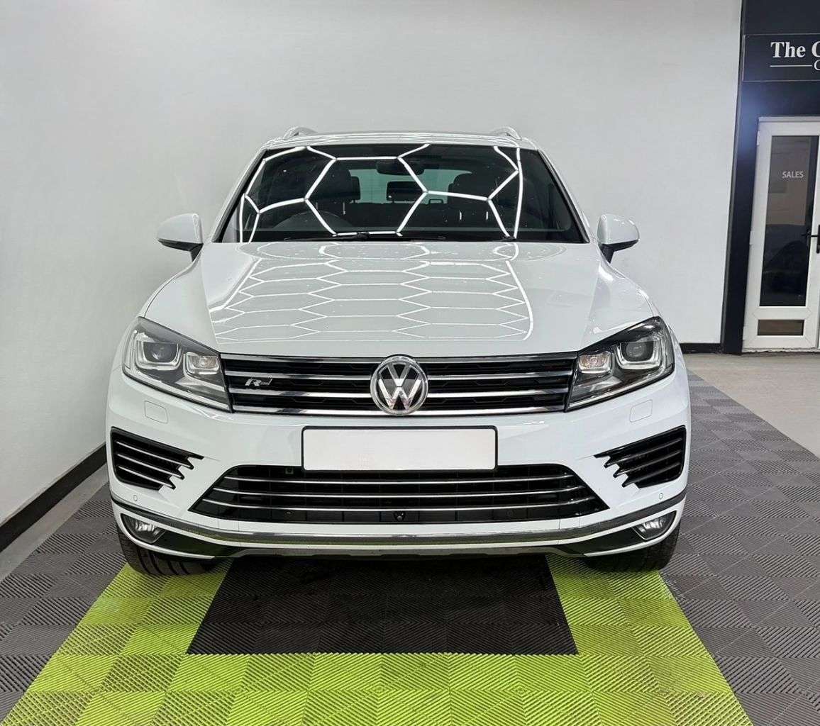 2017 VOLKSWAGEN TOUAREG 2017 VOLKSWAGEN TOUAREG