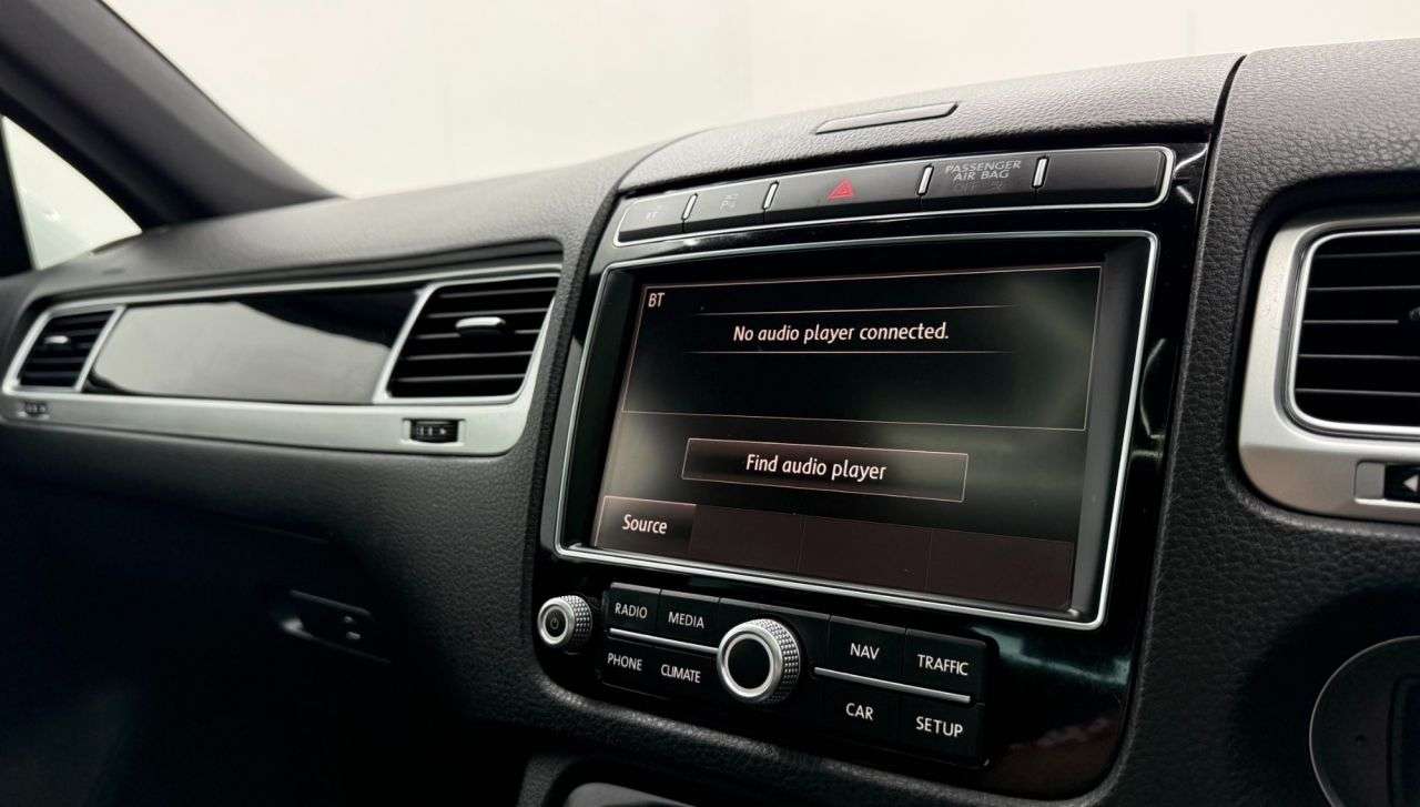 2017 VOLKSWAGEN TOUAREG 2017 VOLKSWAGEN TOUAREG