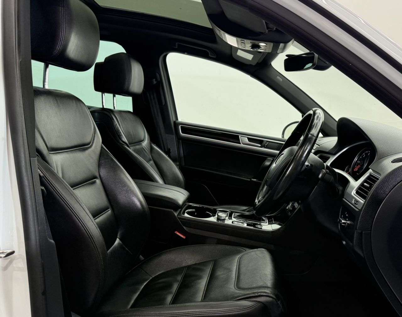 2017 VOLKSWAGEN TOUAREG 2017 VOLKSWAGEN TOUAREG
