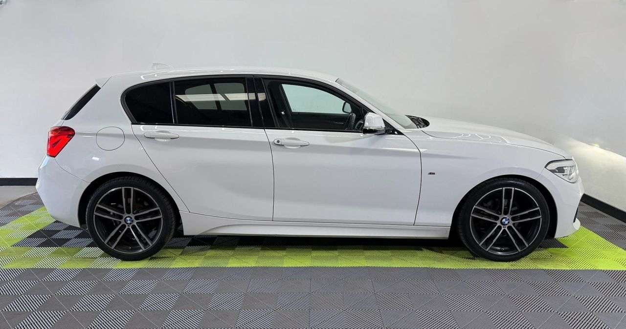 2017 BMW 1 SERIES 2017 BMW 1 SERIES