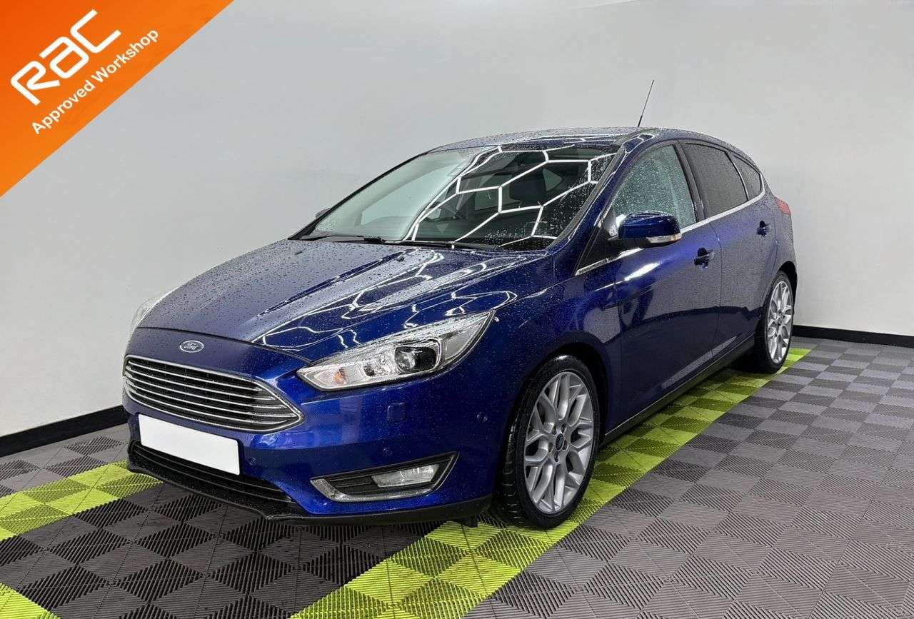 A 2015 FORD FOCUS 1.5 TDCi Titanium X Hatchback 5dr Diesel Manual Euro 6 (s/s) (120 ps) A 2015 FORD FOCUS 1.5 TDCi Titanium X Hatchback 5dr Diesel Manual Euro 6 (s/s) (120 ps)