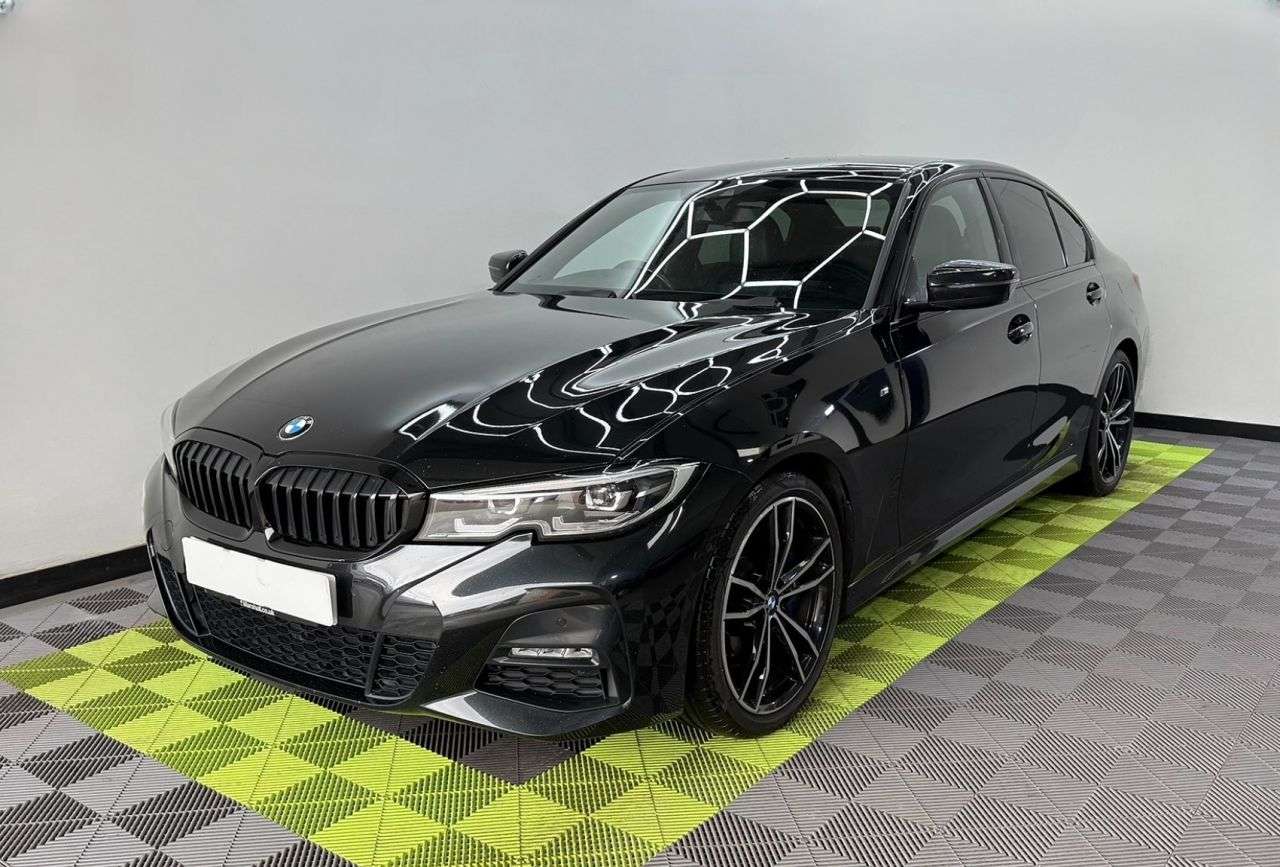 A 2021 BMW 3 SERIES 2.0 320d MHT M Sport Saloon 4dr Diesel Hybrid Auto Euro 6 (s/s) (190 ps) A 2021 BMW 3 SERIES 2.0 320d MHT M Sport Saloon 4dr Diesel Hybrid Auto Euro 6 (s/s) (190 ps)