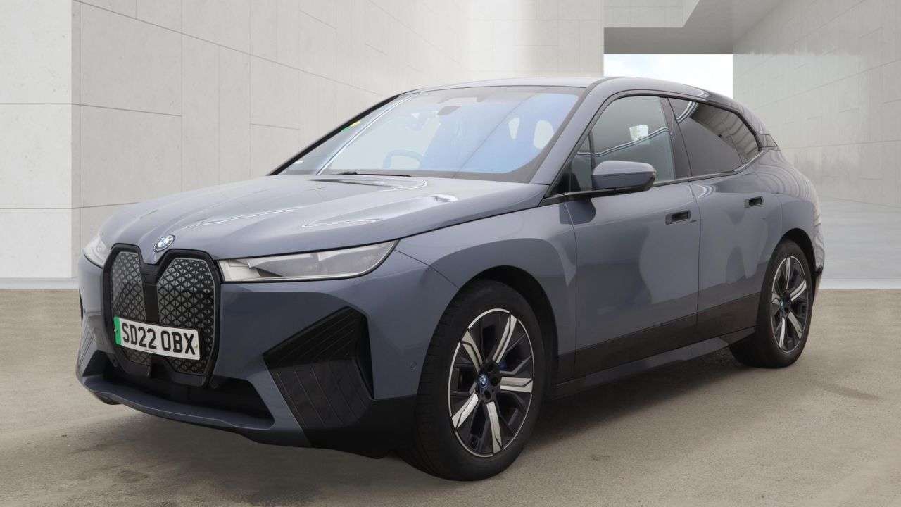A 2022 BMW IX 40 76.6kWh M Sport SUV 5dr Electric Auto xDrive (326 ps) A 2022 BMW IX 40 76.6kWh M Sport SUV 5dr Electric Auto xDrive (326 ps)