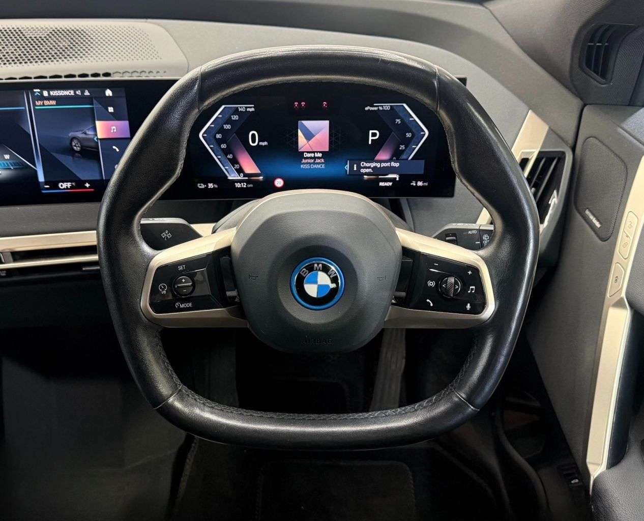 2022 BMW IX 2022 BMW IX