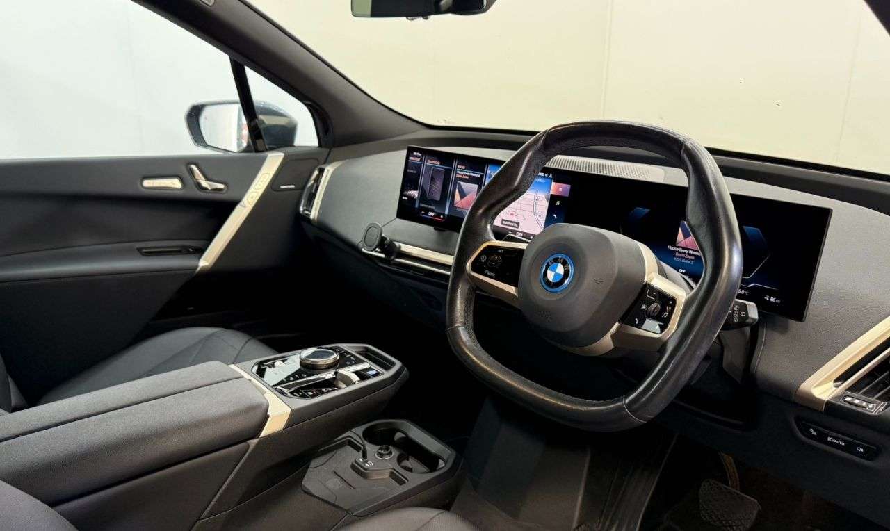 2022 BMW IX 2022 BMW IX