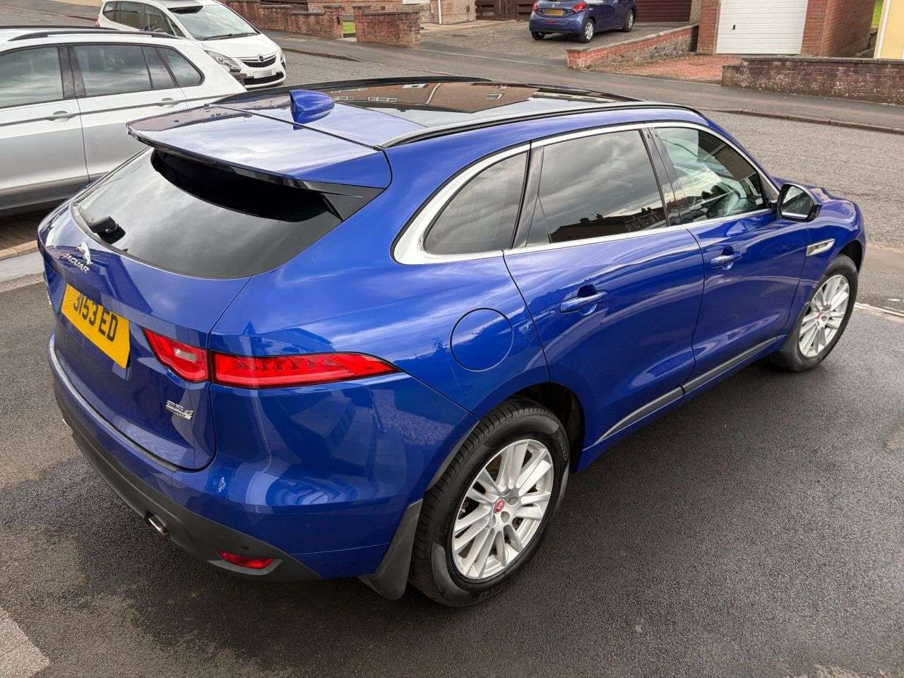 2018 JAGUAR F-PACE 2018 JAGUAR F-PACE
