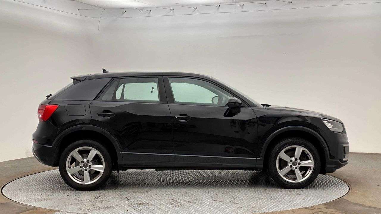A 2018 AUDI Q2 1.0 TFSI Sport SUV 5dr Petrol Manual Euro 6 (s/s) (116 ps) A 2018 AUDI Q2 1.0 TFSI Sport SUV 5dr Petrol Manual Euro 6 (s/s) (116 ps)