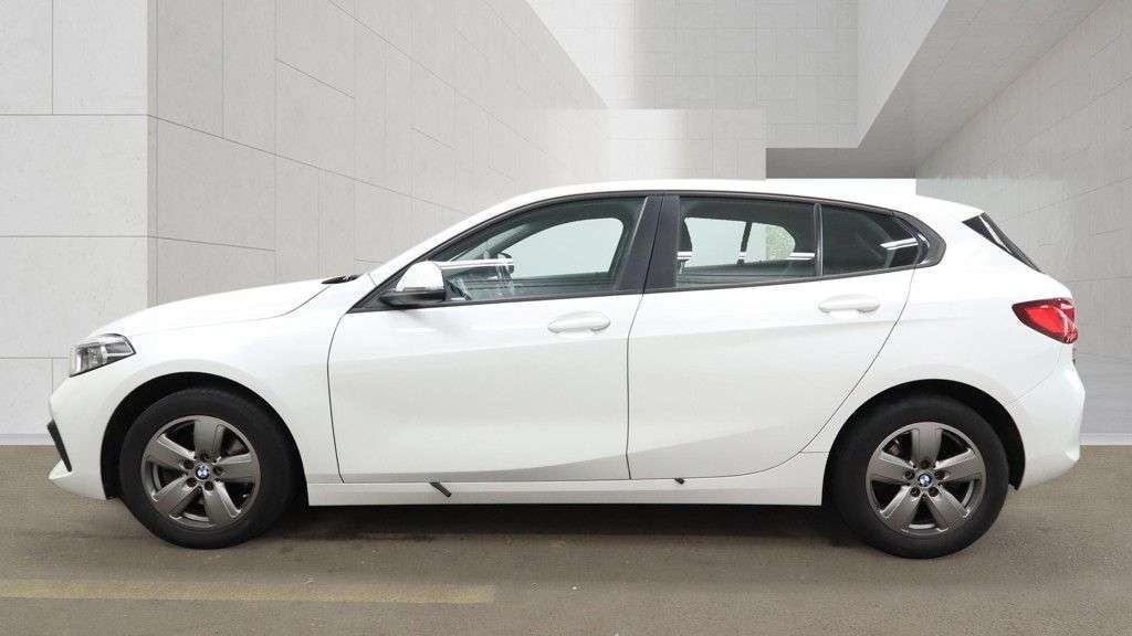 2021 BMW 1 SERIES 2021 BMW 1 SERIES