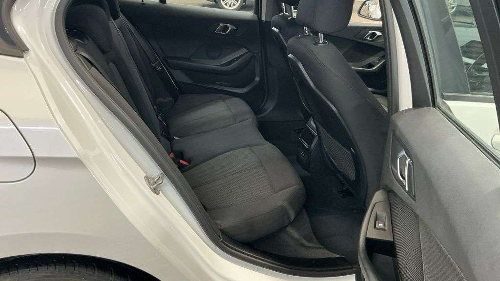 2021 BMW 1 SERIES 2021 BMW 1 SERIES