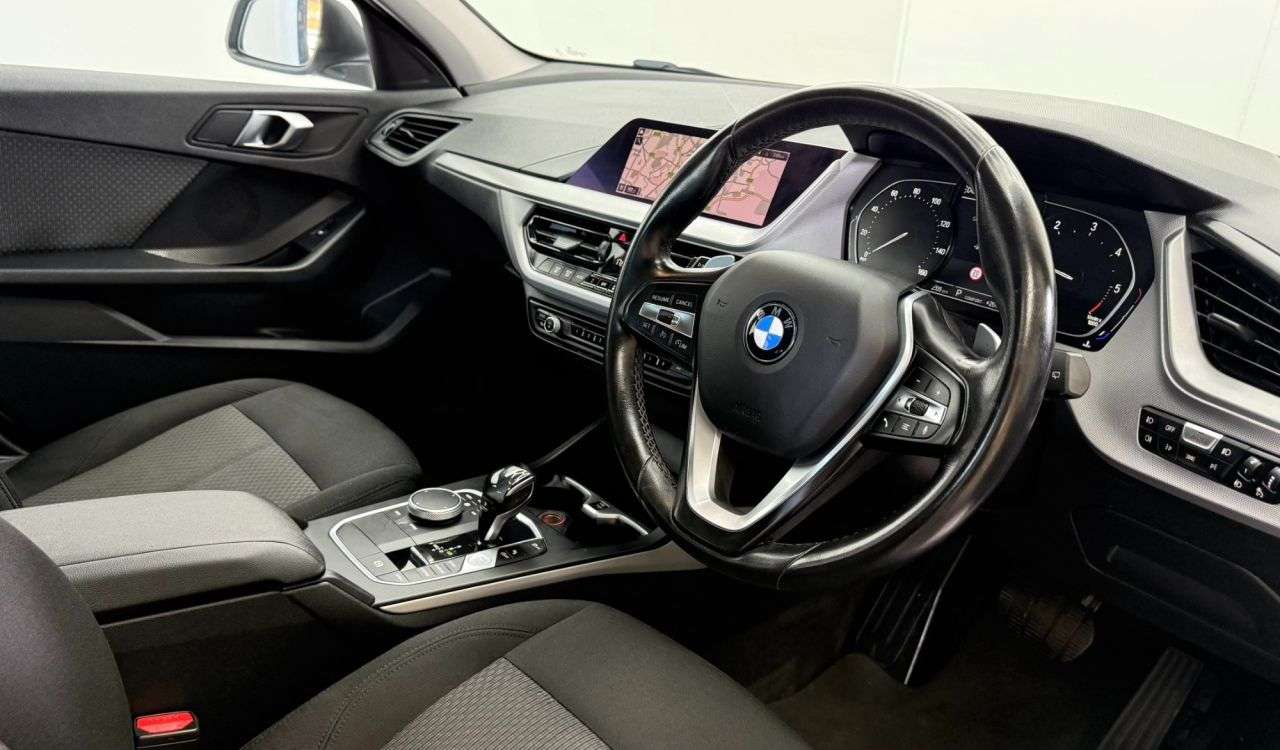 2021 BMW 1 SERIES 2021 BMW 1 SERIES