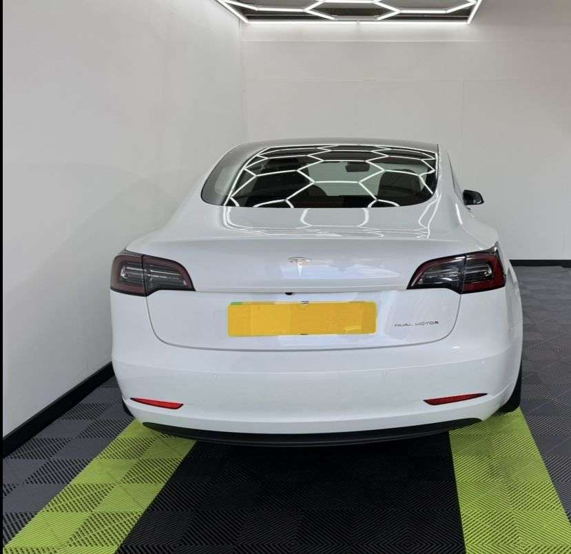 2021 TESLA MODEL 3 2021 TESLA MODEL 3