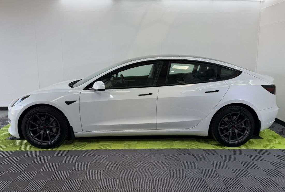 2021 TESLA MODEL 3 2021 TESLA MODEL 3
