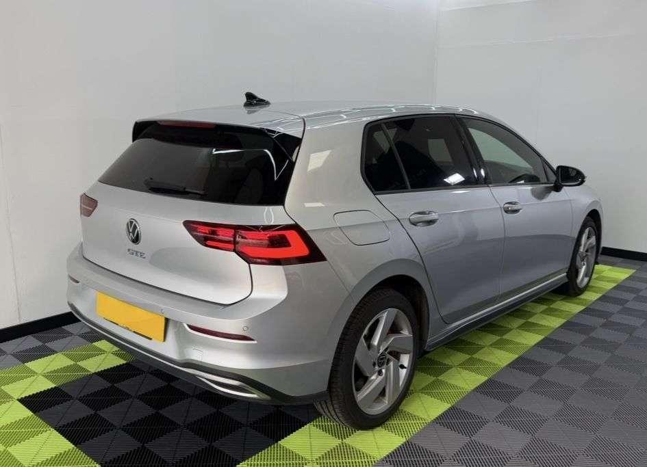 2022 VOLKSWAGEN GOLF 2022 VOLKSWAGEN GOLF
