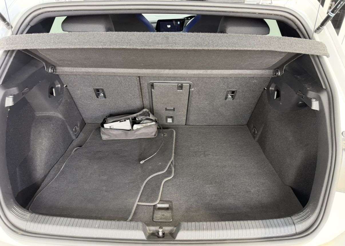 2022 VOLKSWAGEN GOLF 2022 VOLKSWAGEN GOLF