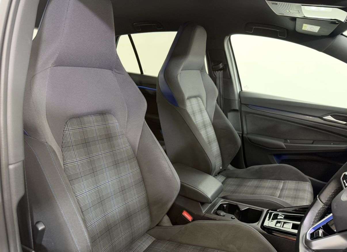 2022 VOLKSWAGEN GOLF 2022 VOLKSWAGEN GOLF