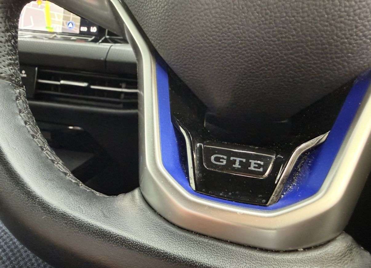 2022 VOLKSWAGEN GOLF 2022 VOLKSWAGEN GOLF