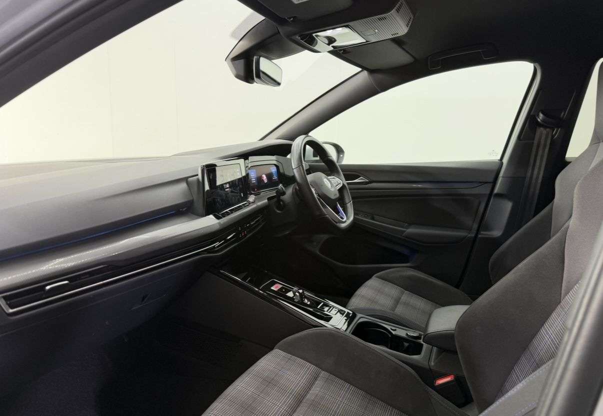2022 VOLKSWAGEN GOLF 2022 VOLKSWAGEN GOLF