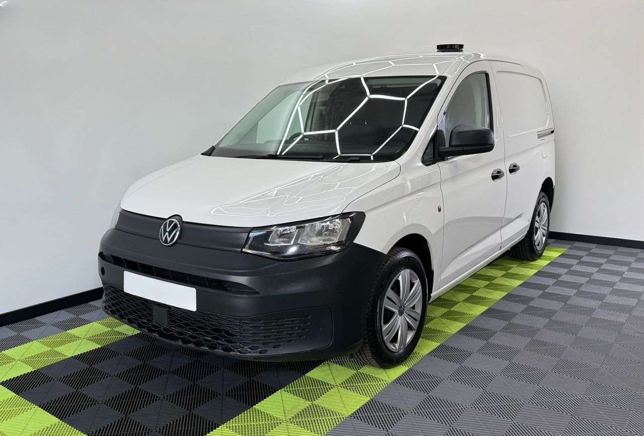 A 2021 VOLKSWAGEN CADDY 2.0 TDI C20 Commerce Panel Van 5dr Diesel Manual SWB Euro 6 (s/s) (102 ps) A 2021 VOLKSWAGEN CADDY 2.0 TDI C20 Commerce Panel Van 5dr Diesel Manual SWB Euro 6 (s/s) (102 ps)