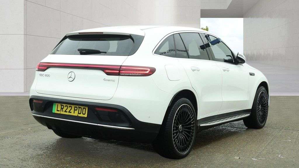 A 2022 MERCEDES-BENZ EQC EQC 400 80kWh AMG Line (Premium Plus) SUV 5dr Electric Auto 4MATIC (408 ps) A 2022 MERCEDES-BENZ EQC EQC 400 80kWh AMG Line (Premium Plus) SUV 5dr Electric Auto 4MATIC (408 ps)