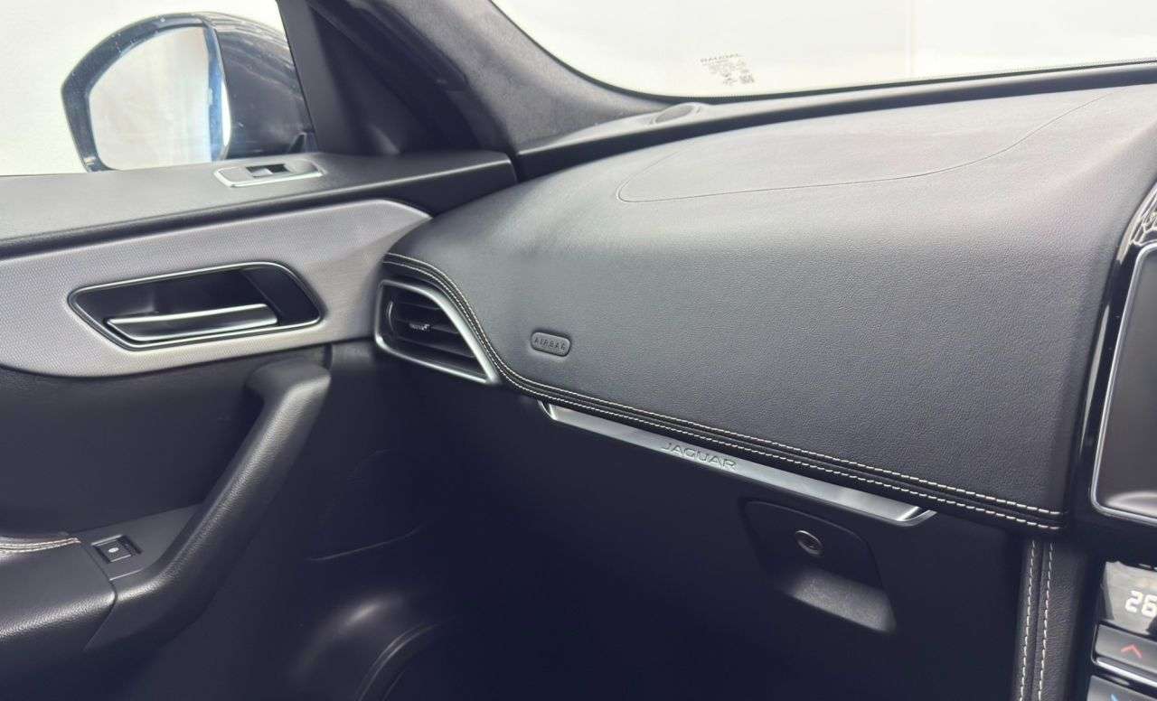 2019 JAGUAR F-PACE 2019 JAGUAR F-PACE