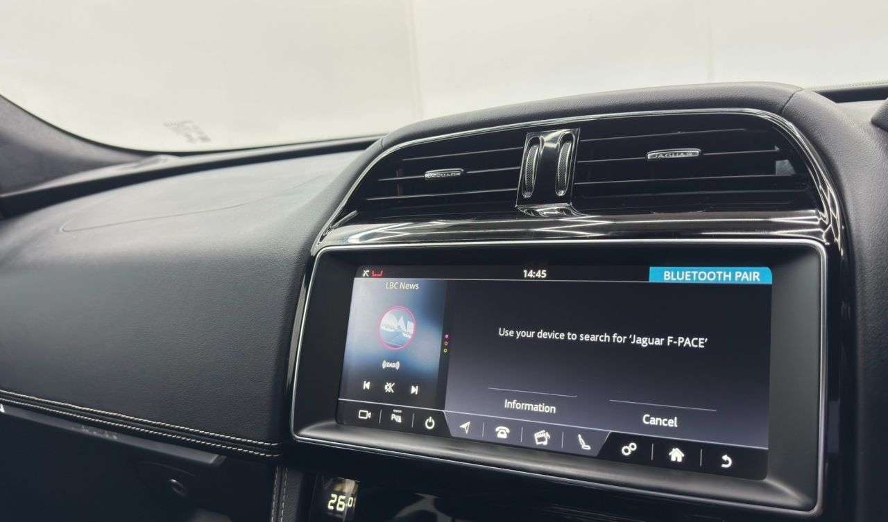 2019 JAGUAR F-PACE 2019 JAGUAR F-PACE