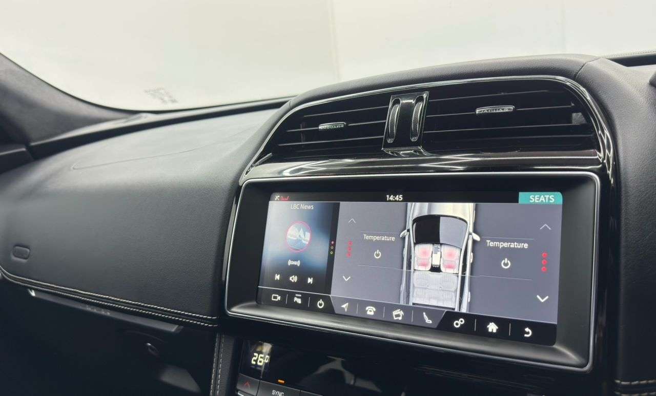 2019 JAGUAR F-PACE 2019 JAGUAR F-PACE