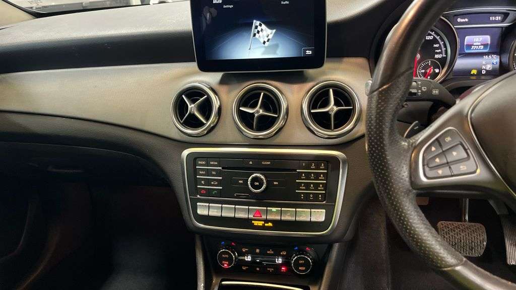 2019 MERCEDES-BENZ 180 2019 MERCEDES-BENZ 180