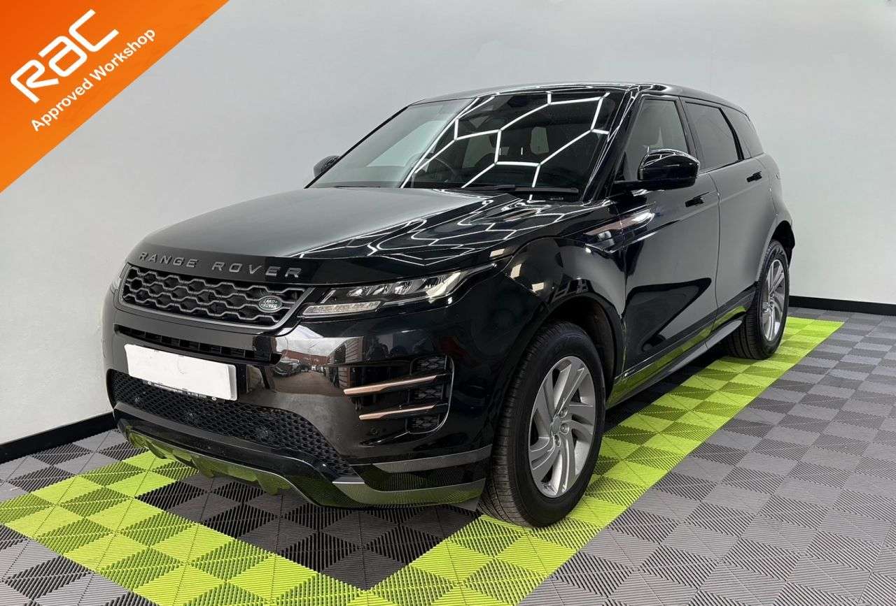 A 2019 LAND ROVER RANGE ROVER EVOQUE R-DYNAMIC S A 2019 LAND ROVER RANGE ROVER EVOQUE R-DYNAMIC S