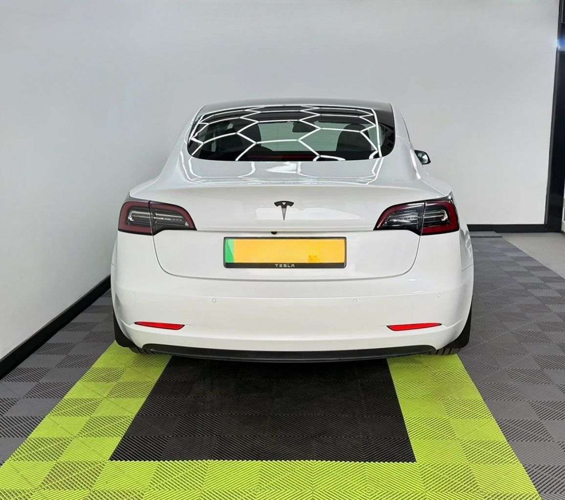 2021 TESLA MODEL 3 2021 TESLA MODEL 3