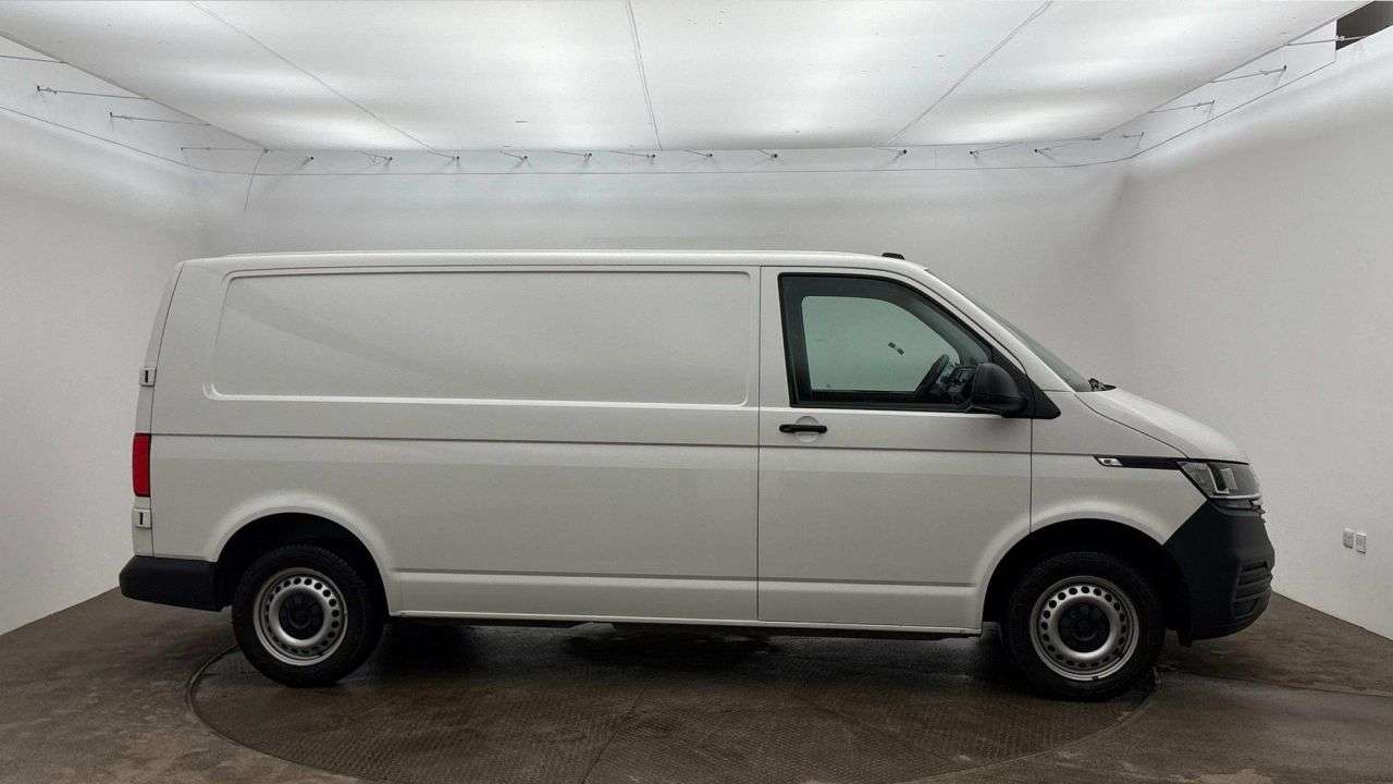 A 2023 VOLKSWAGEN TRANSPORTER 2.0 TDI T32 Startline Panel Van 5dr Diesel Manual FWD LWB Euro 6 (s/s) (150 A 2023 VOLKSWAGEN TRANSPORTER 2.0 TDI T32 Startline Panel Van 5dr Diesel Manual FWD LWB Euro 6 (s/s) (150