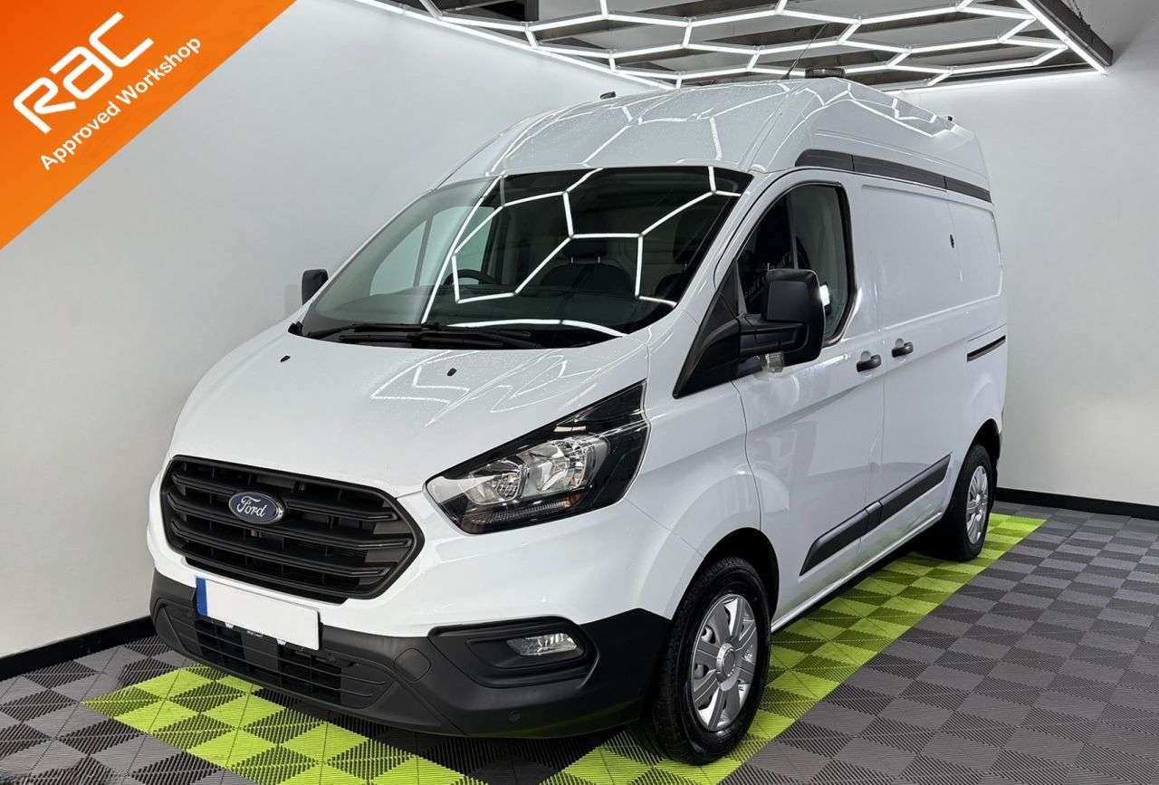 A 2020 FORD TRANSIT CUSTOM 2.0 300 EcoBlue Leader Panel Van 5dr Diesel Manual L1 H2 Euro 6 (s/s) (105 A 2020 FORD TRANSIT CUSTOM 2.0 300 EcoBlue Leader Panel Van 5dr Diesel Manual L1 H2 Euro 6 (s/s) (105