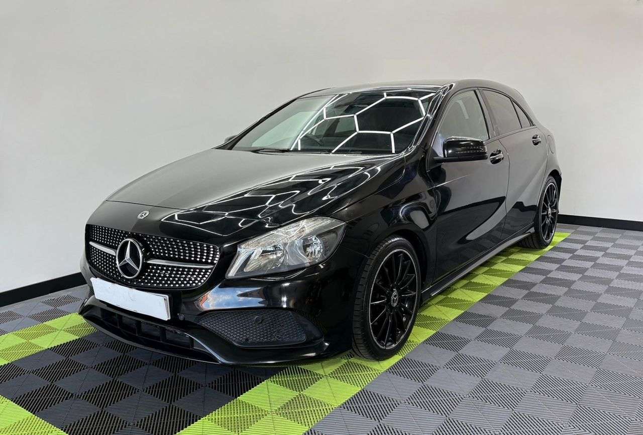 A 2017 MERCEDES A-CLASS A 180 D AMG LINE A 2017 MERCEDES A-CLASS A 180 D AMG LINE